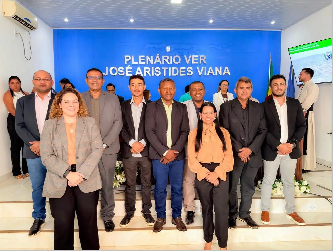 Foto 1 – Câmara Municipal celebra os 67 anos de Governador Archer e empossa nova Mesa Diretora